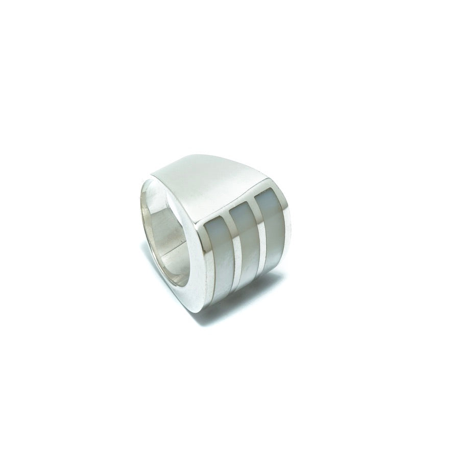 Triple Mother or Pearl design solid silver ring - ITIncanTraditional