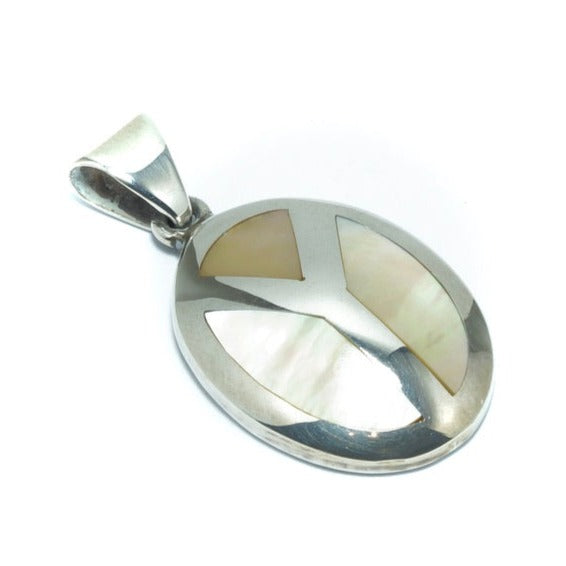 Yellow Nacre luxury oval solid silver pendant - ITIncanTraditional