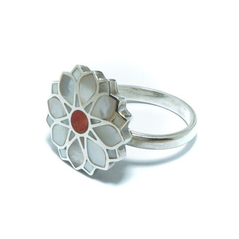 Flower Mother or Pearl design solid silver ring - ITIncanTraditional