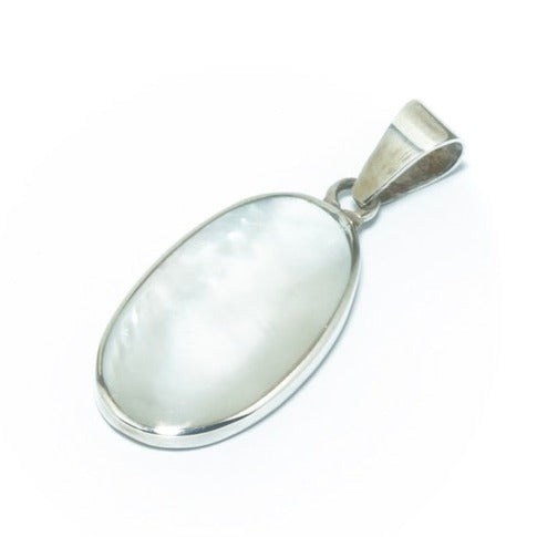 Mother of Pearl luxury oval solid silver pendant - ITIncanTraditional