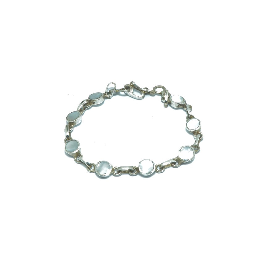 Mother of Pearl luxury design silver bracelet - ITIncanTraditional