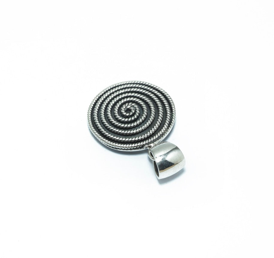 Pachamama solid silver pendant - ITIncanTraditional