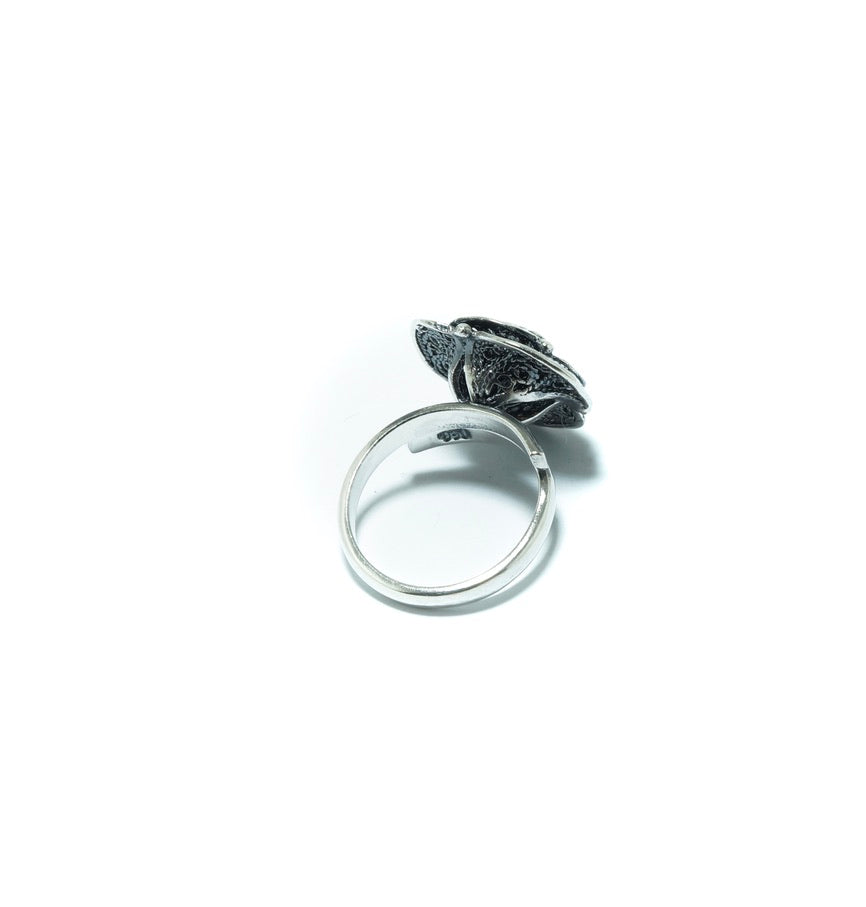 Rose luxury solid silver ring in oxidized silver - ITIncanTraditional