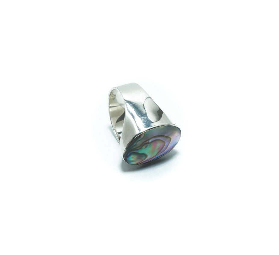 Oval Abalone luxury solid silver ring - ITIncanTraditional