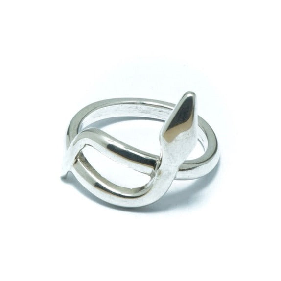 Snake minimalistic silver solid ring - ITIncanTraditional