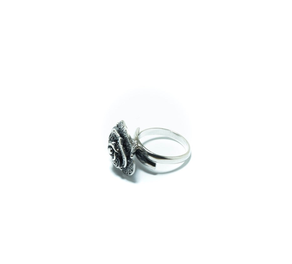 Rose luxury solid silver ring in oxidized silver - ITIncanTraditional