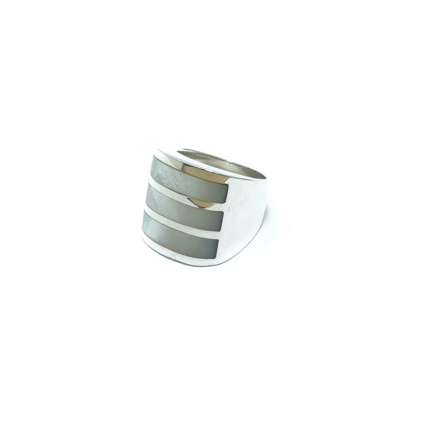 Triple Mother or Pearl design solid silver ring - ITIncanTraditional