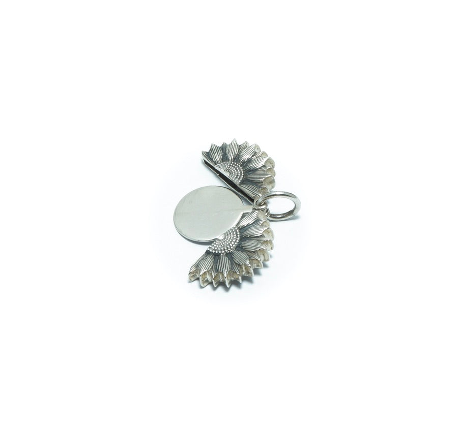 Sunflower luxury solid oxidized silver pendant - ITIncanTraditional