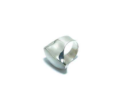 Mother or Pearl design solid silver ring - ITIncanTraditional