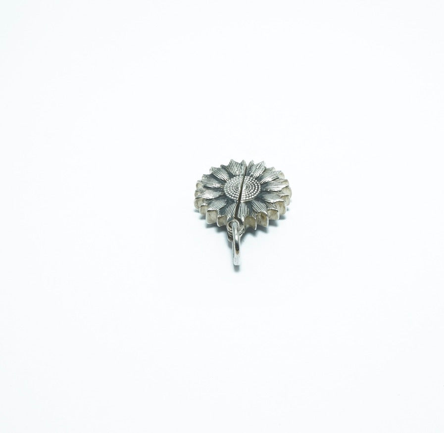 Sunflower luxury solid oxidized silver pendant - ITIncanTraditional