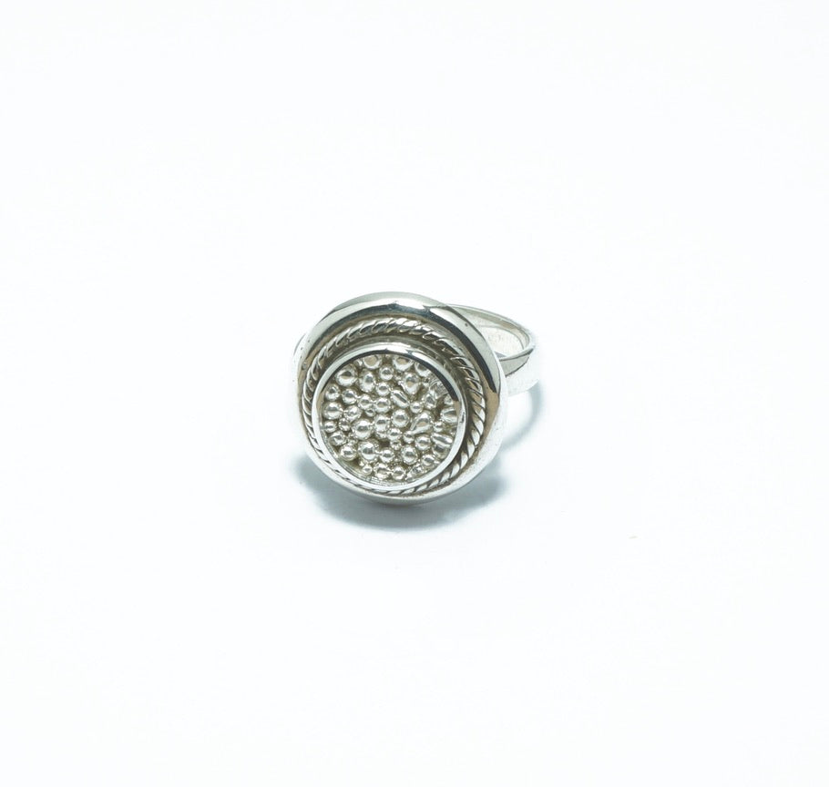 Circular fine silver grain ring - ITIncanTraditional