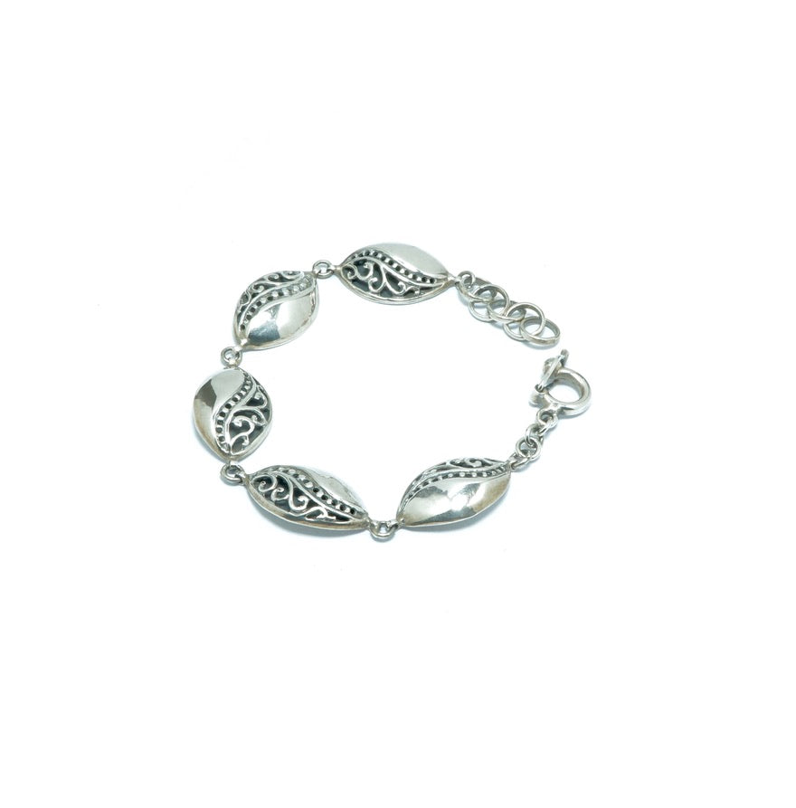 Modern design luxury elegant silver bracelet - ITIncanTraditional