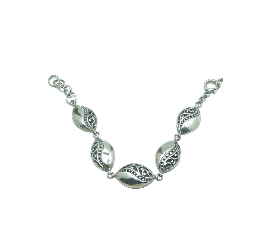 Modern design luxury elegant silver bracelet - ITIncanTraditional