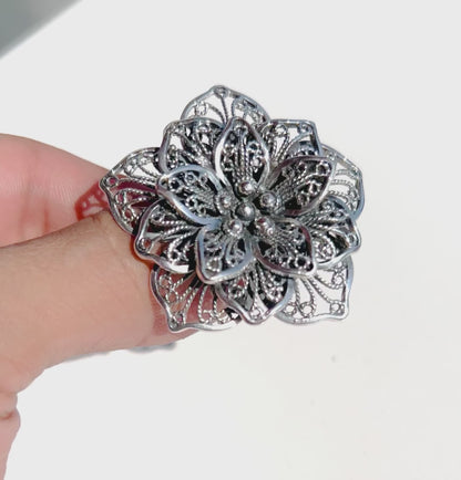 Ajustable luxury flower solid silver ring