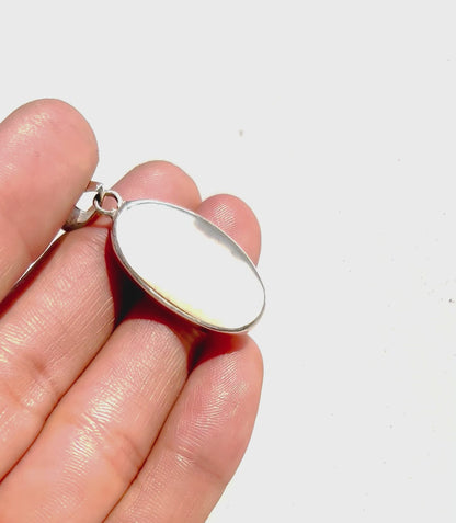 Mother of Pearl luxury oval solid silver pendant