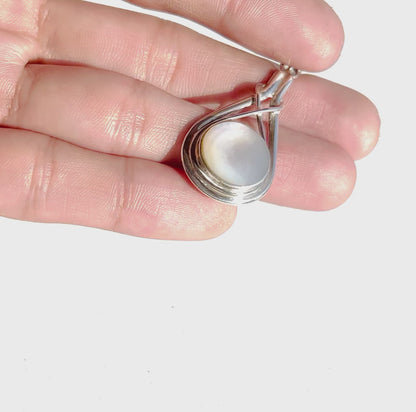 Modern Mother of Pearl luxury circular solid silver pendant