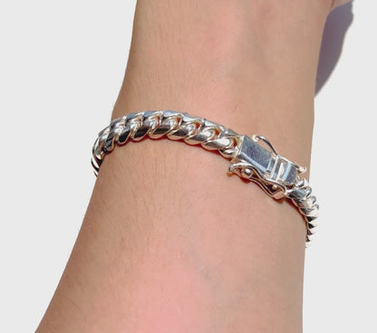 Solid luxury elegant silver bracelet